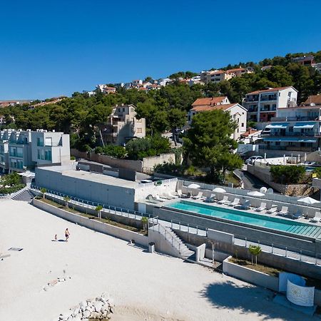 Livingstone Beach House Трогир Екстериор снимка