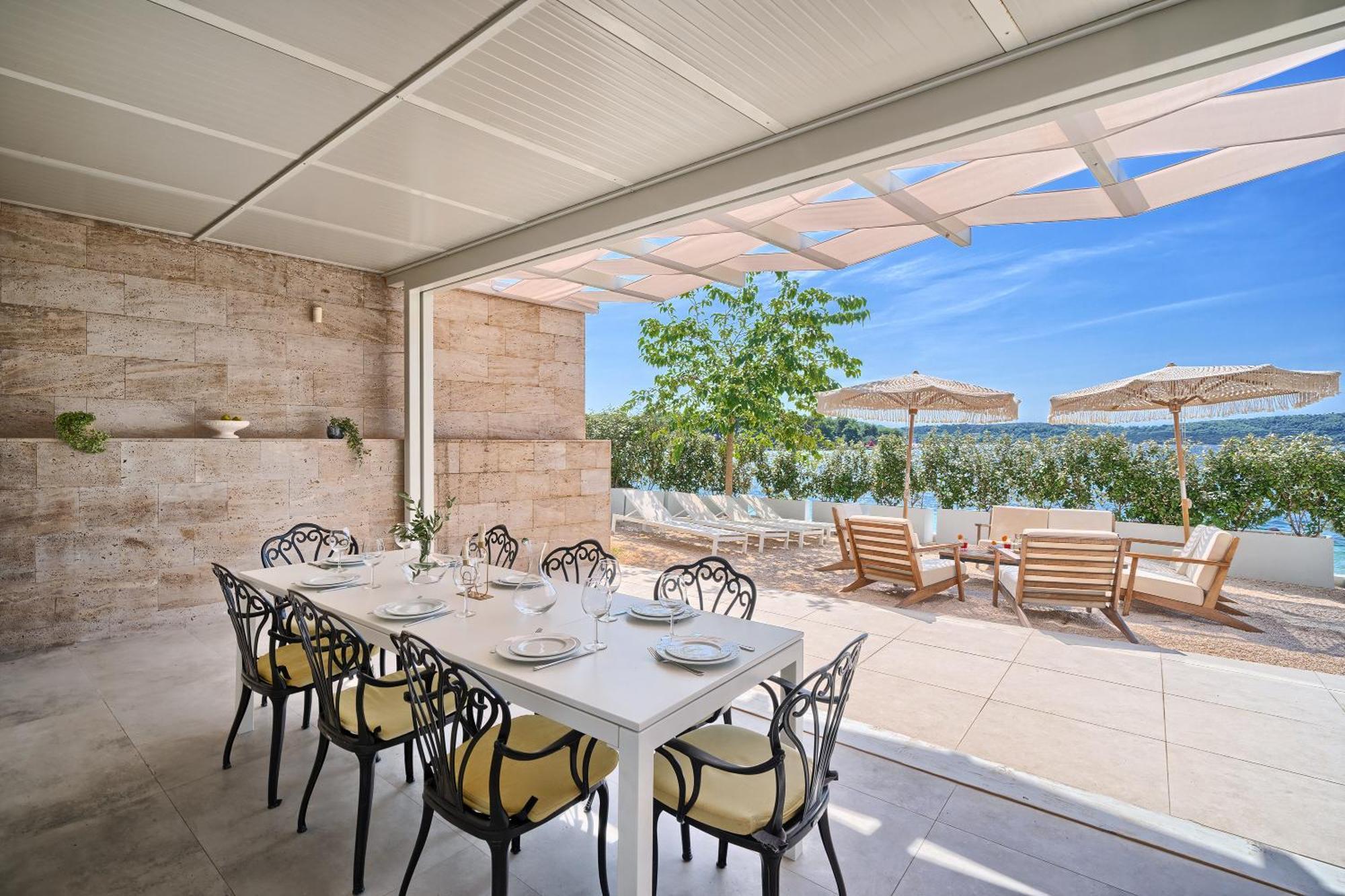 Livingstone Beach House Трогир Екстериор снимка