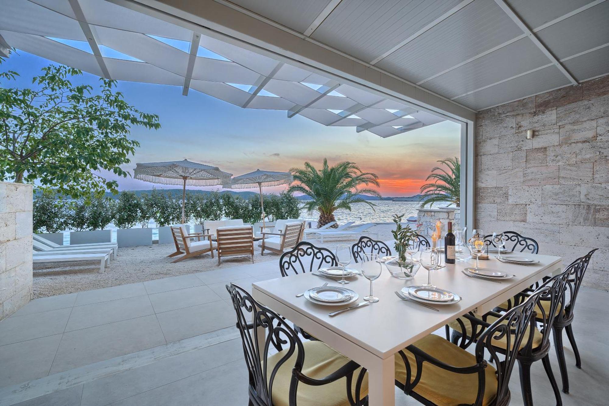 Livingstone Beach House Трогир Екстериор снимка