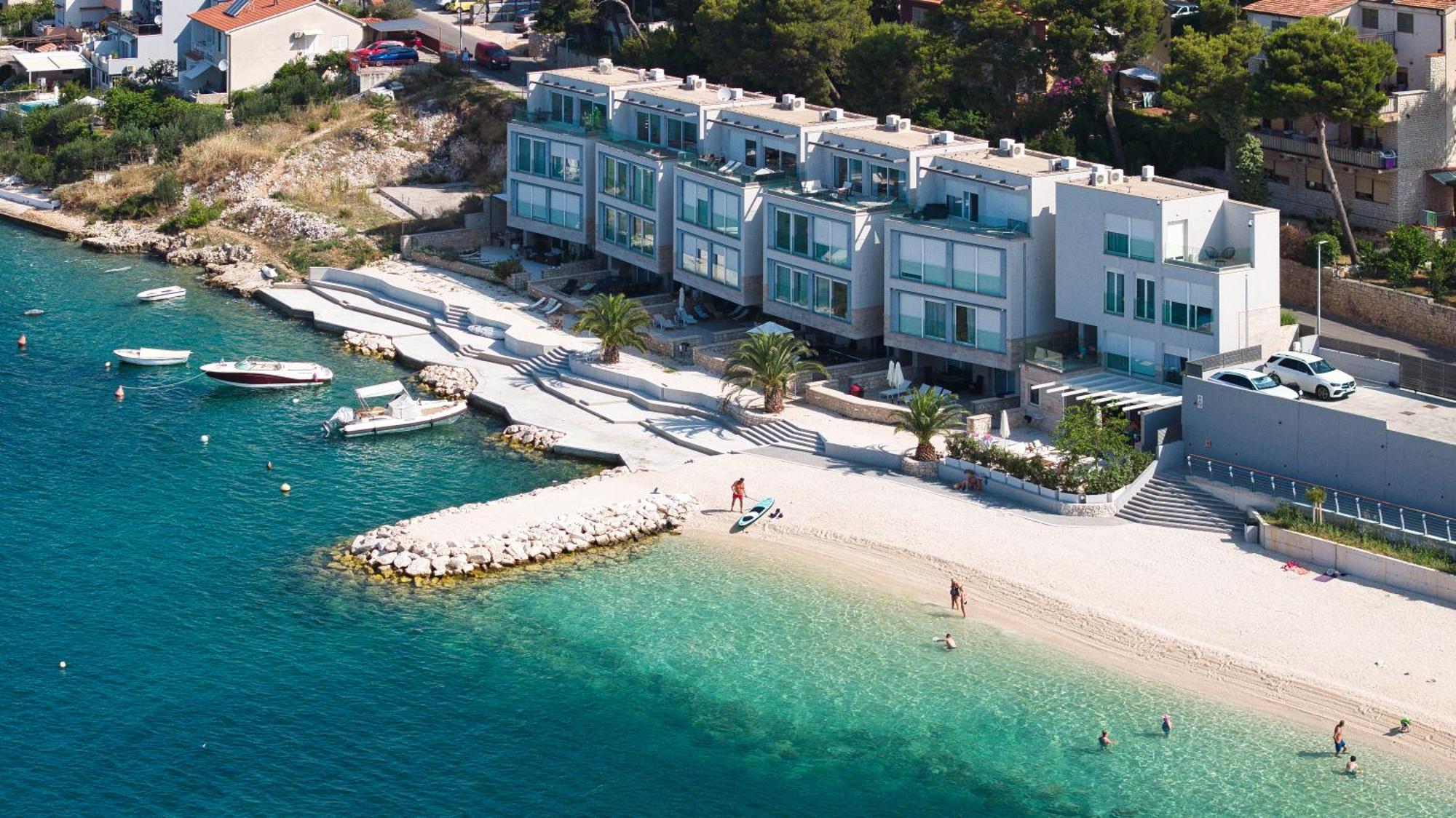 Livingstone Beach House Трогир Екстериор снимка