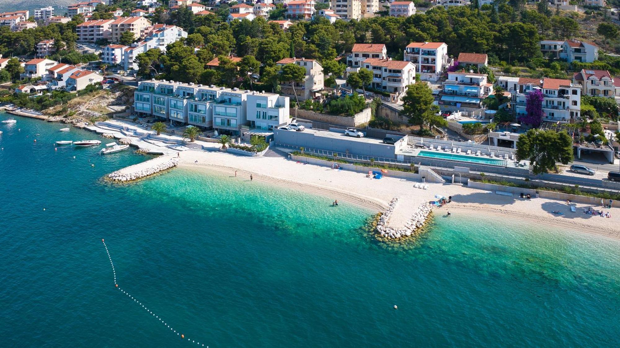 Livingstone Beach House Трогир Екстериор снимка